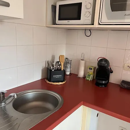 Appartamento F2 Moderne, Proche Gare, Terrasse Et Parking Prive *