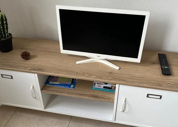 Appartamento F2 Moderne, Proche Gare, Terrasse Et Parking Prive